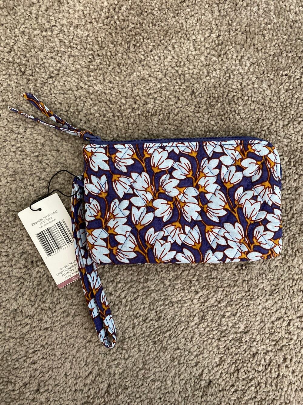 New Vera Bradley Essential Zip Wristlet PawPaw Flower Floral